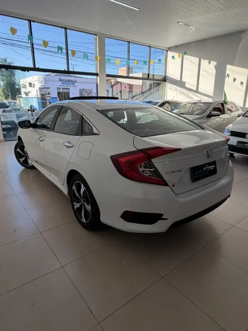 Civic - Foto