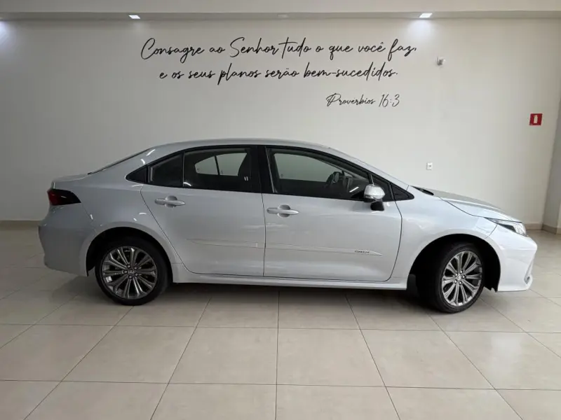 Corolla - Foto