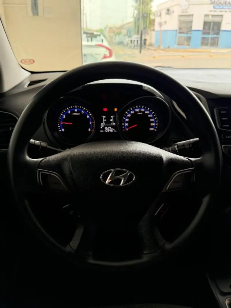 HB 20 Hatch - Foto